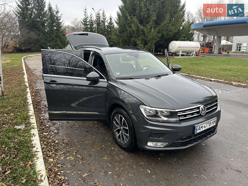 Внедорожник / Кроссовер Volkswagen Tiguan 2019 в Бердичеве