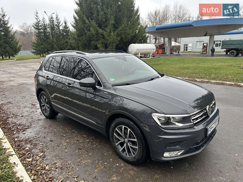 Внедорожник / Кроссовер Volkswagen Tiguan 2019 в Бердичеве