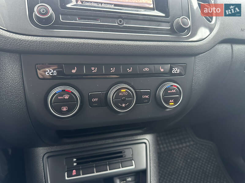 Внедорожник / Кроссовер Volkswagen Tiguan 2016 в Нежине