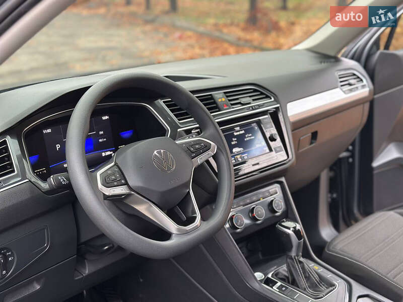 Внедорожник / Кроссовер Volkswagen Tiguan 2022 в Днепре