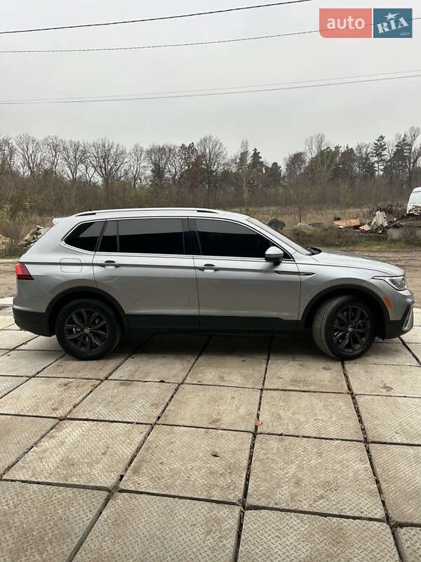 Позашляховик / Кросовер Volkswagen Tiguan 2021 в Полтаві