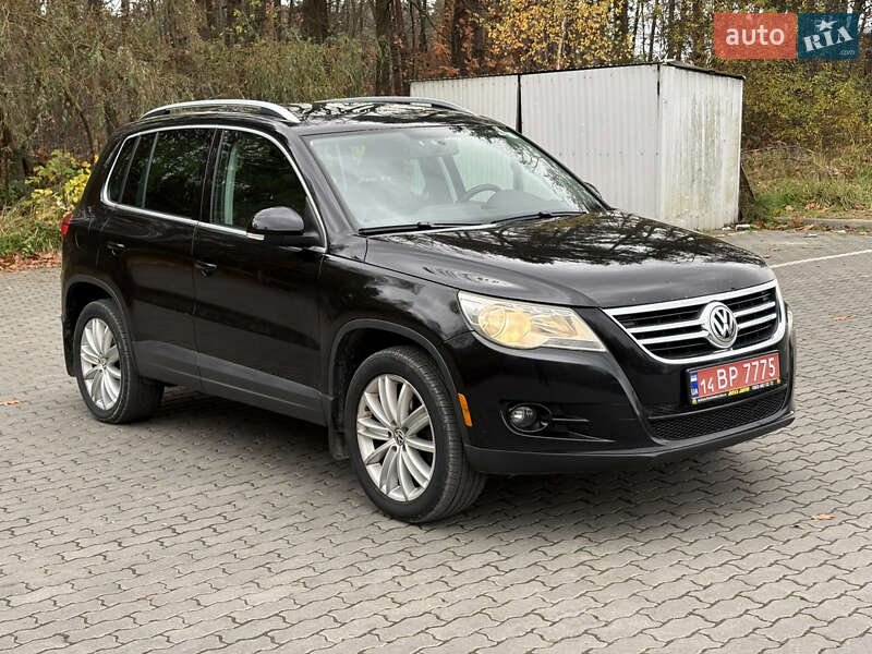 Внедорожник / Кроссовер Volkswagen Tiguan 2011 в Львове