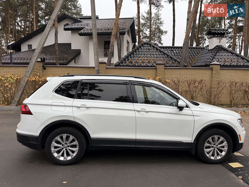 Внедорожник / Кроссовер Volkswagen Tiguan 2018 в Полтаве