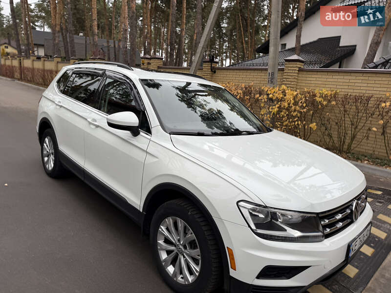 Внедорожник / Кроссовер Volkswagen Tiguan 2018 в Полтаве