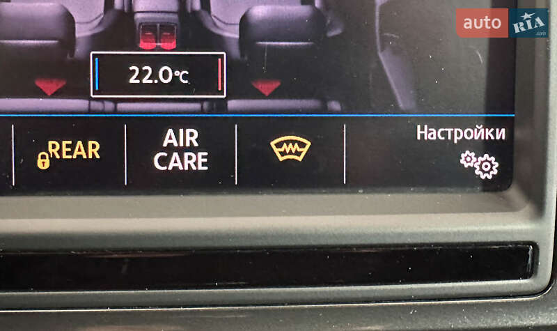 Внедорожник / Кроссовер Volkswagen Tiguan 2016 в Львове