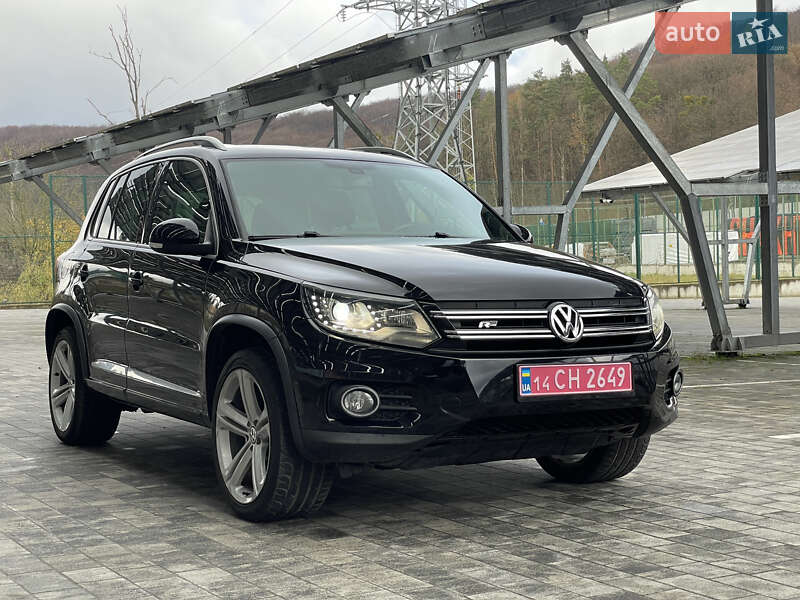 Внедорожник / Кроссовер Volkswagen Tiguan 2015 в Львове