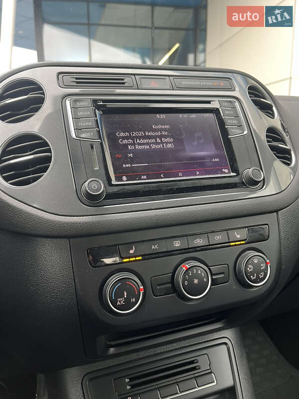 Внедорожник / Кроссовер Volkswagen Tiguan 2017 в Киеве