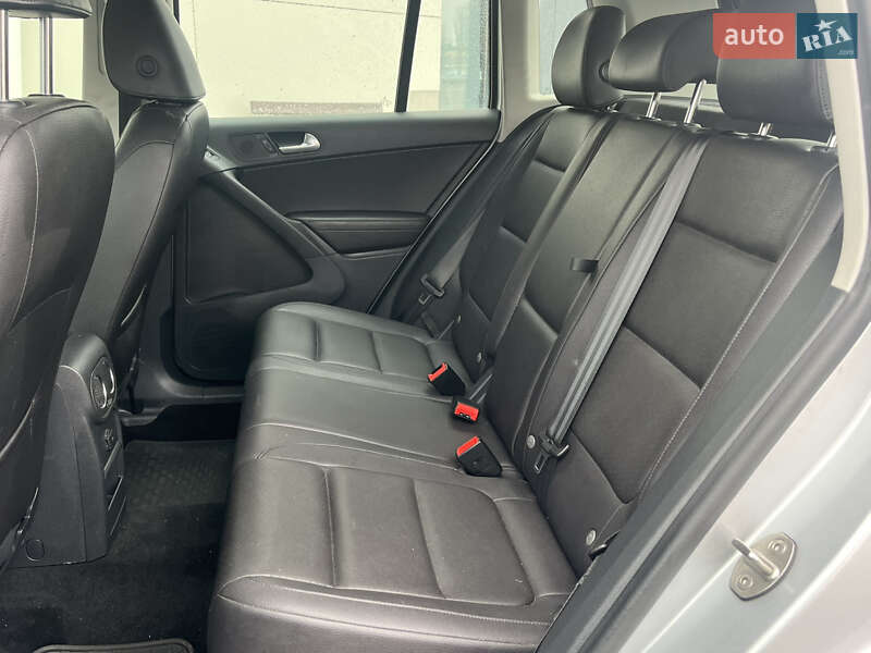 Внедорожник / Кроссовер Volkswagen Tiguan 2017 в Киеве