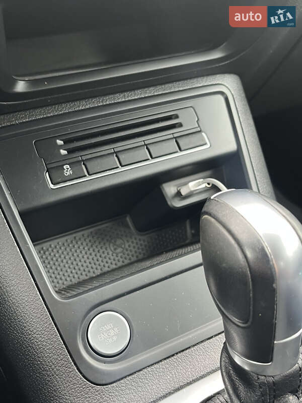 Внедорожник / Кроссовер Volkswagen Tiguan 2017 в Киеве