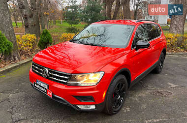 Внедорожник / Кроссовер Volkswagen Tiguan 2018 в Киеве