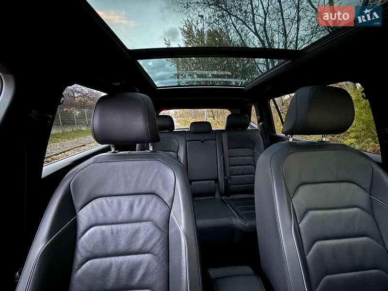 Внедорожник / Кроссовер Volkswagen Tiguan 2018 в Киеве