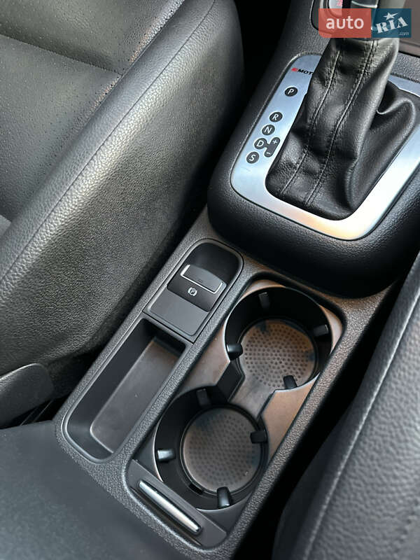 Внедорожник / Кроссовер Volkswagen Tiguan 2017 в Коломые