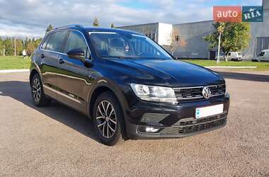 Позашляховик / Кросовер Volkswagen Tiguan 2019 в Рівному