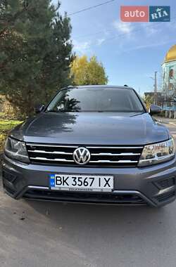 Позашляховик / Кросовер Volkswagen Tiguan 2020 в Києві
