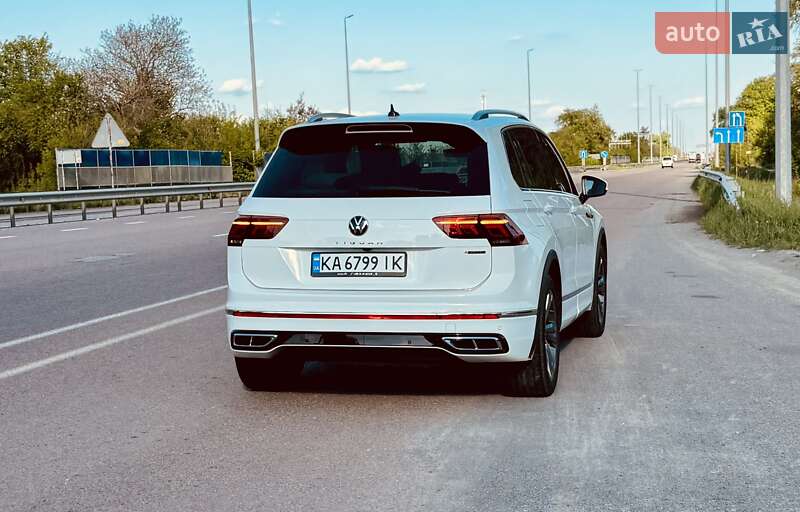 Внедорожник / Кроссовер Volkswagen Tiguan 2022 в Киеве