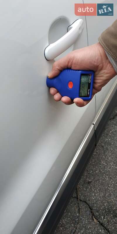 Внедорожник / Кроссовер Volkswagen Tiguan 2016 в Желтых Водах