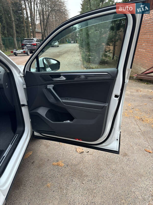 Внедорожник / Кроссовер Volkswagen Tiguan 2021 в Львове фото 29 Внедорожник / Кроссовер Volkswagen Tiguan 2021 в Львове