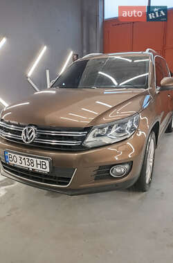 Позашляховик / Кросовер Volkswagen Tiguan 2014 в Тернополі