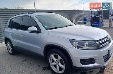 Внедорожник / Кроссовер Volkswagen Tiguan 2012 в Николаеве