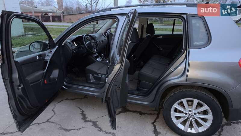 Внедорожник / Кроссовер Volkswagen Tiguan 2018 в Ахтырке