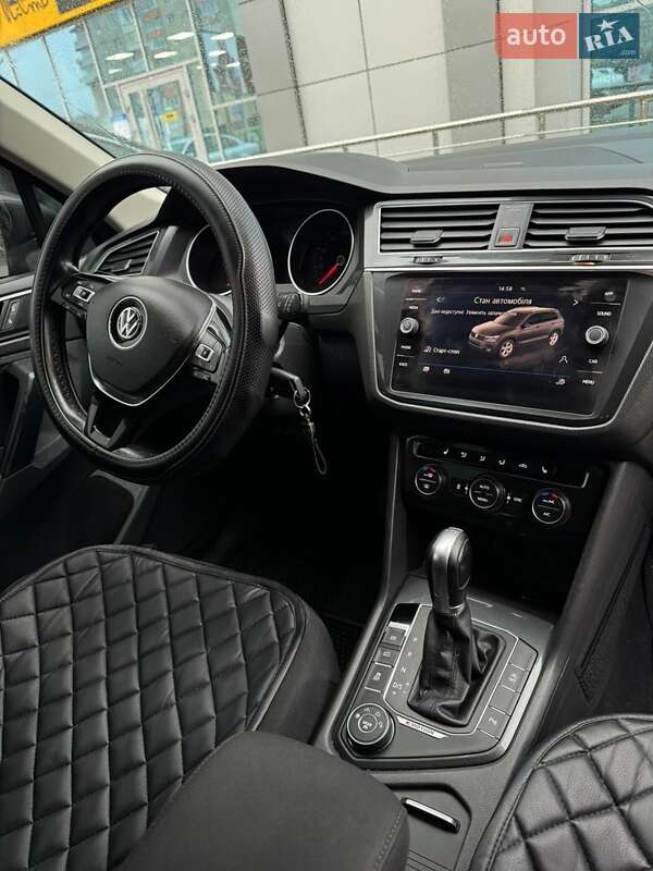 Внедорожник / Кроссовер Volkswagen Tiguan 2017 в Тернополе фото 16 Внедорожник / Кроссовер Volkswagen Tiguan 2017 в Тернополе