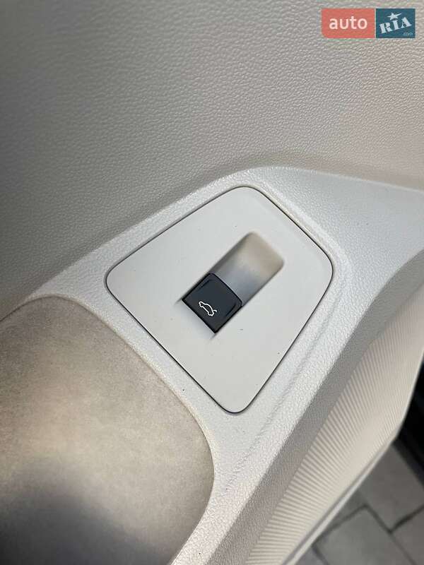 Внедорожник / Кроссовер Volkswagen Tiguan 2021 в Львове фото 13 Внедорожник / Кроссовер Volkswagen Tiguan 2021 в Львове