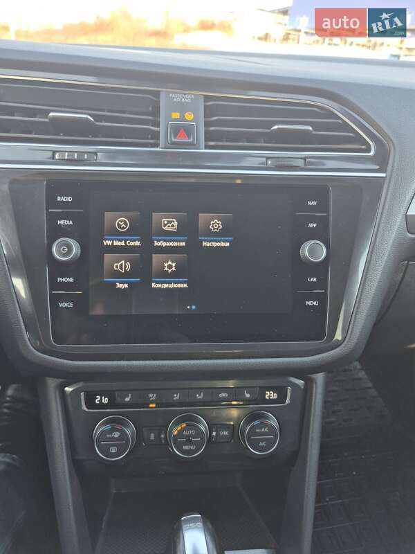 Внедорожник / Кроссовер Volkswagen Tiguan 2018 в Ровно