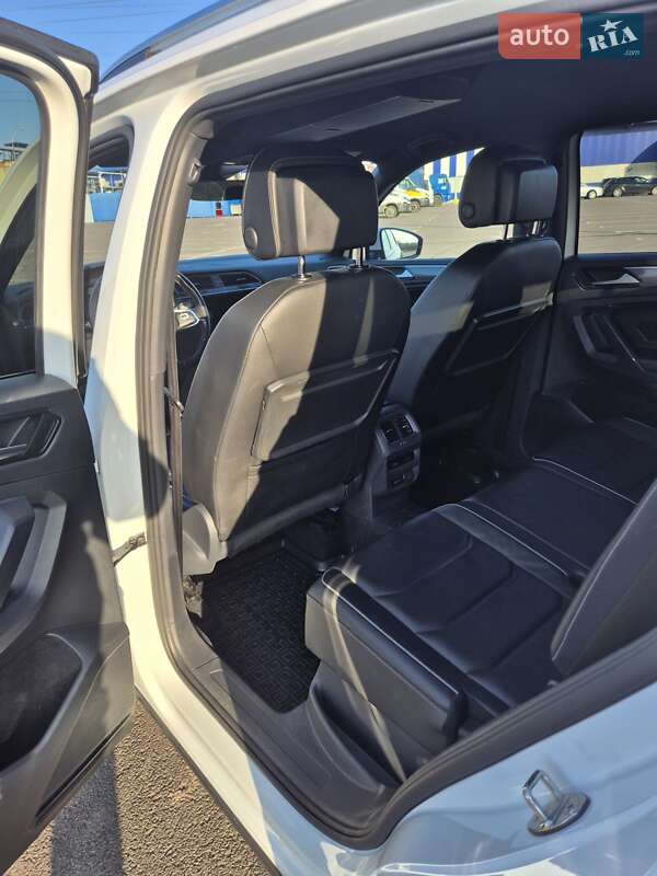 Внедорожник / Кроссовер Volkswagen Tiguan 2018 в Ровно