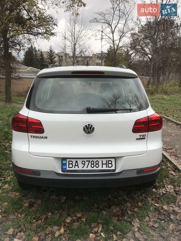 Позашляховик / Кросовер Volkswagen Tiguan 2016 в Кропивницькому фото 3 Позашляховик / Кросовер Volkswagen Tiguan 2016 в Кропивницькому