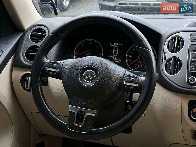 Позашляховик / Кросовер Volkswagen Tiguan 2011 в Івано-Франківську фото 18 Позашляховик / Кросовер Volkswagen Tiguan 2011 в Івано-Франківську