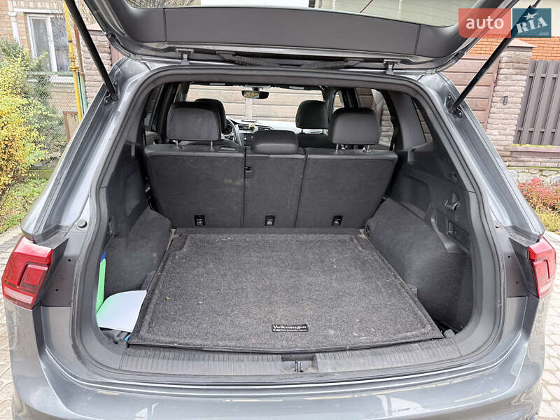 Внедорожник / Кроссовер Volkswagen Tiguan 2020 в Кропивницком