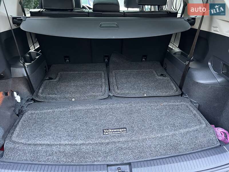 Внедорожник / Кроссовер Volkswagen Tiguan 2020 в Киеве фото 47 Внедорожник / Кроссовер Volkswagen Tiguan 2020 в Киеве