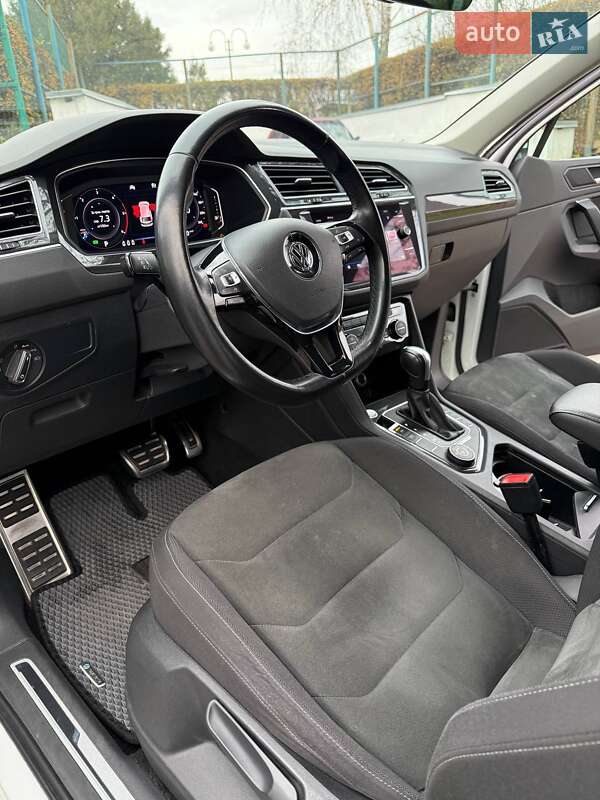 Позашляховик / Кросовер Volkswagen Tiguan 2020 в Полтаві фото 12 Позашляховик / Кросовер Volkswagen Tiguan 2020 в Полтаві