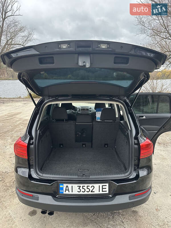 Внедорожник / Кроссовер Volkswagen Tiguan 2012 в Киеве