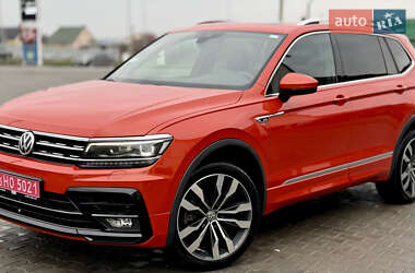 Внедорожник / Кроссовер Volkswagen Tiguan 2019 в Каменец-Подольском