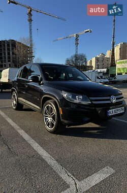 Позашляховик / Кросовер Volkswagen Tiguan 2012 в Києві