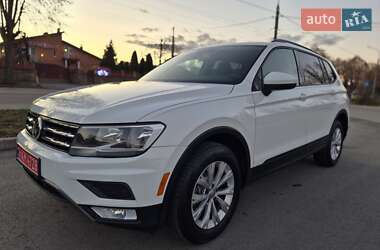 Внедорожник / Кроссовер Volkswagen Tiguan 2019 в Житомире