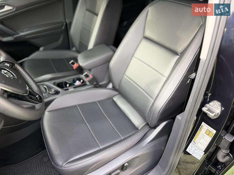 Внедорожник / Кроссовер Volkswagen Tiguan 2019 в Одессе