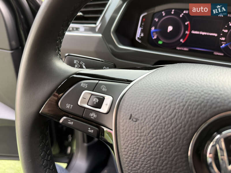 Внедорожник / Кроссовер Volkswagen Tiguan 2019 в Одессе