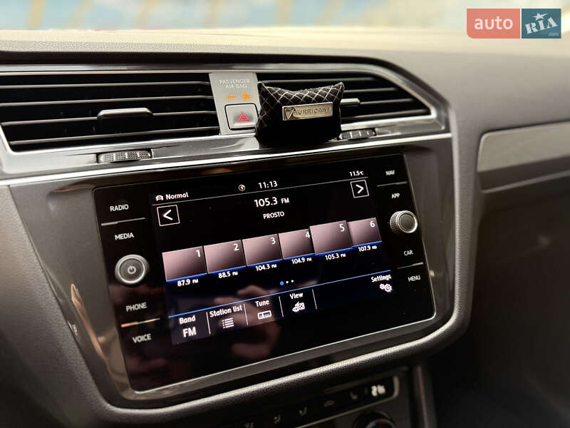 Внедорожник / Кроссовер Volkswagen Tiguan 2019 в Одессе