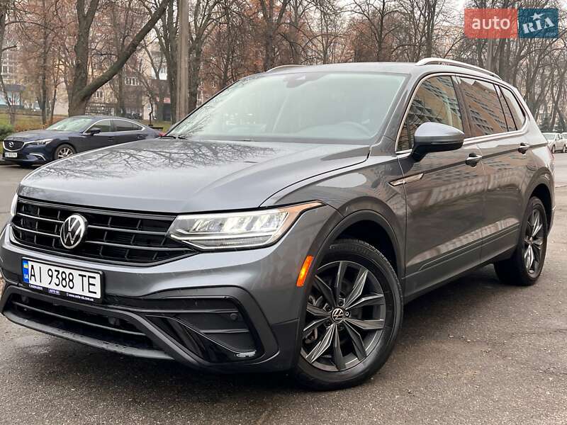 Внедорожник / Кроссовер Volkswagen Tiguan 2023 в Киеве