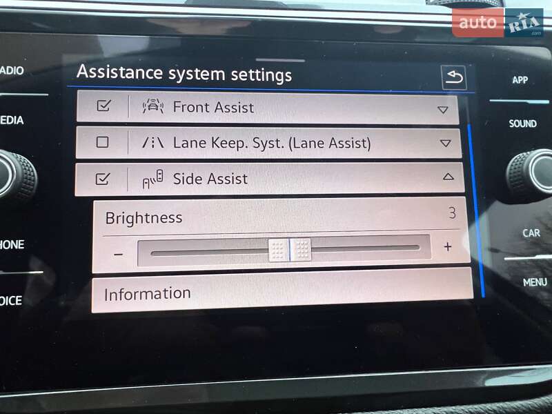 Внедорожник / Кроссовер Volkswagen Tiguan 2023 в Киеве