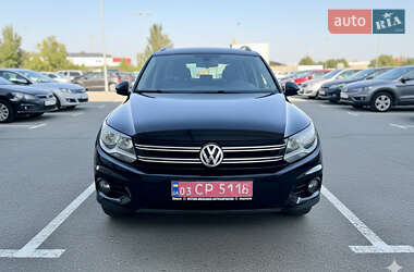 Внедорожник / Кроссовер Volkswagen Tiguan 2016 в Самборе