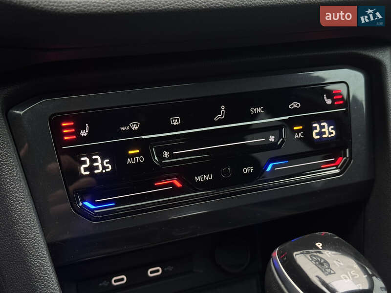 Внедорожник / Кроссовер Volkswagen Tiguan 2022 в Киеве фото 33 Внедорожник / Кроссовер Volkswagen Tiguan 2022 в Киеве