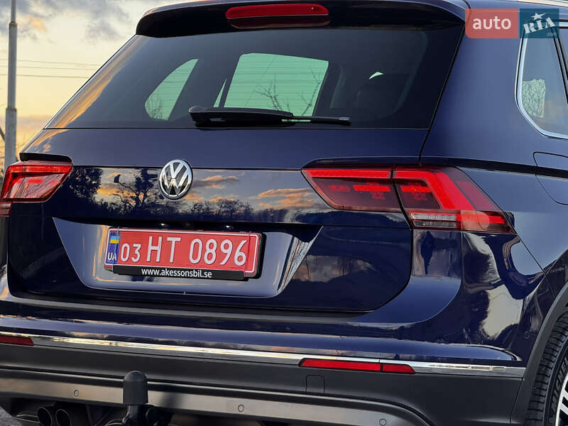 Внедорожник / Кроссовер Volkswagen Tiguan 2017 в Радивилове