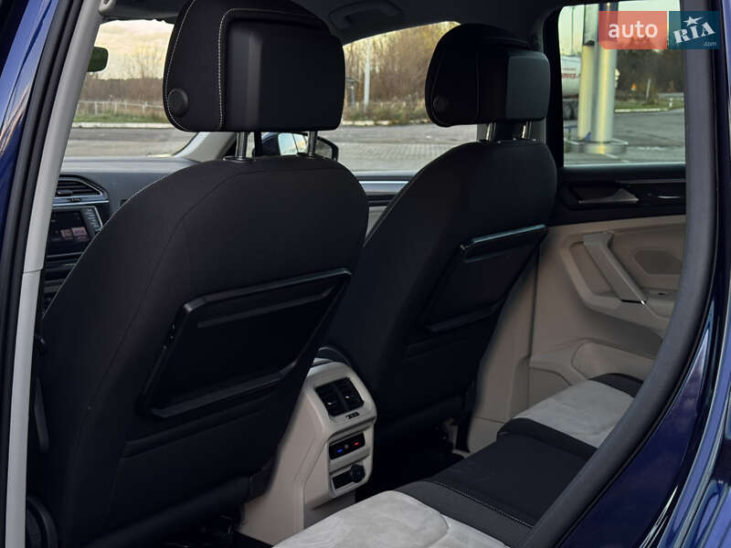 Внедорожник / Кроссовер Volkswagen Tiguan 2017 в Радивилове