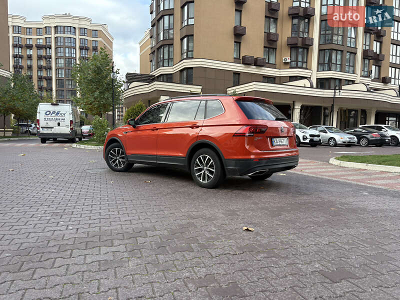 Внедорожник / Кроссовер Volkswagen Tiguan 2018 в Киеве