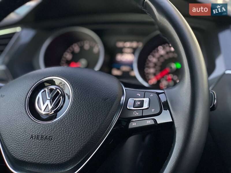 Позашляховик / Кросовер Volkswagen Tiguan 2017 в Львові фото 11 Позашляховик / Кросовер Volkswagen Tiguan 2017 в Львові