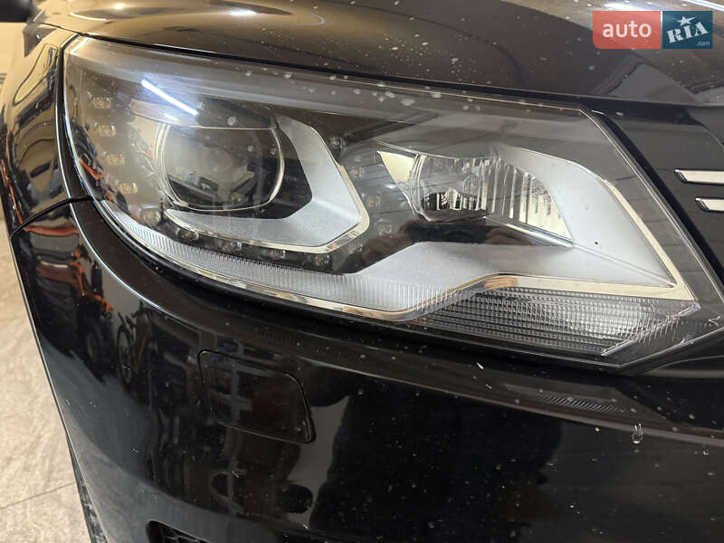 Внедорожник / Кроссовер Volkswagen Tiguan 2016 в Киеве