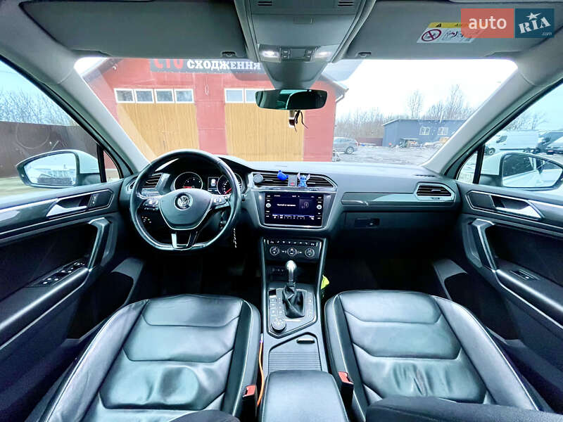Внедорожник / Кроссовер Volkswagen Tiguan 2017 в Млинове